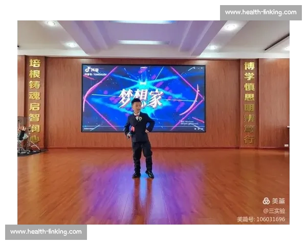 三年级诵读比赛：用声音表达心声，展现梦想与希望的舞台