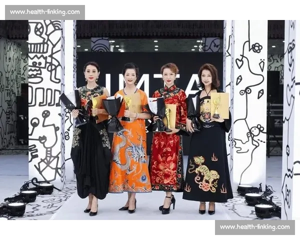 精彩纷呈的服装设计大赛：展示创意与工艺的完美结合，尽显时尚风采与独特魅力